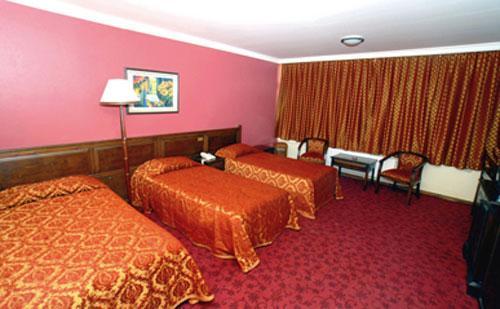 Gold Otel 3*
